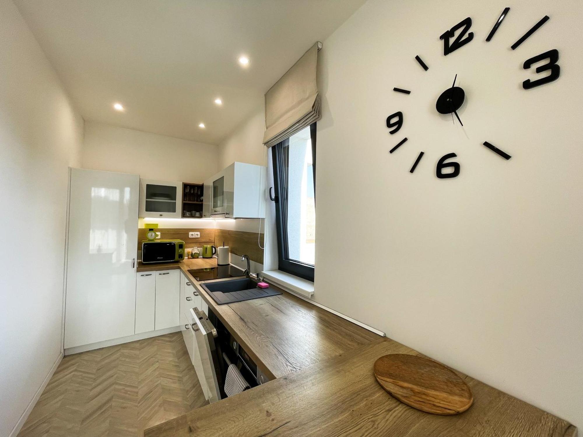 Luxury City Retreat With Terrace Koszyce Zewnętrze zdjęcie