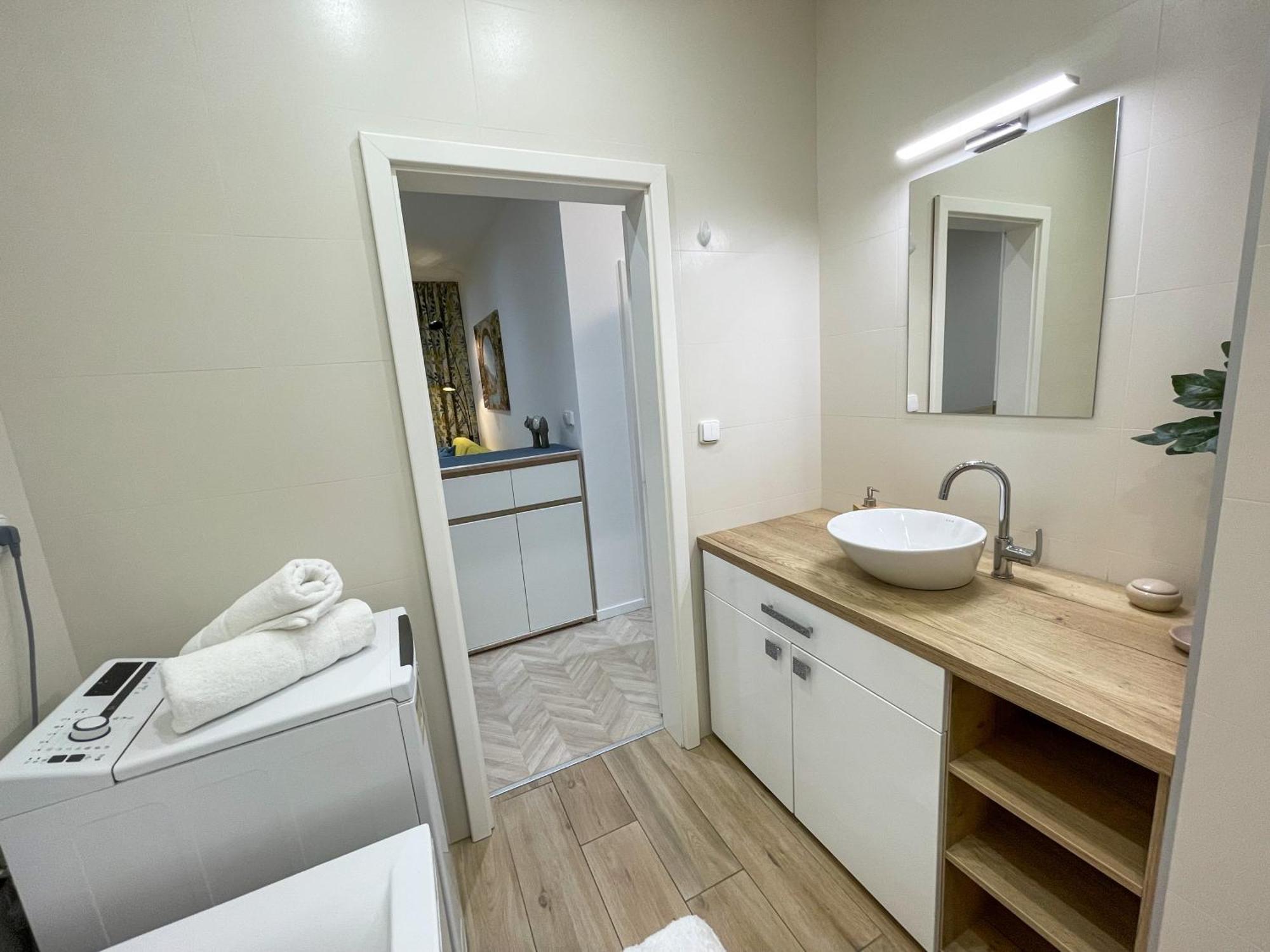 Luxury City Retreat With Terrace Koszyce Zewnętrze zdjęcie