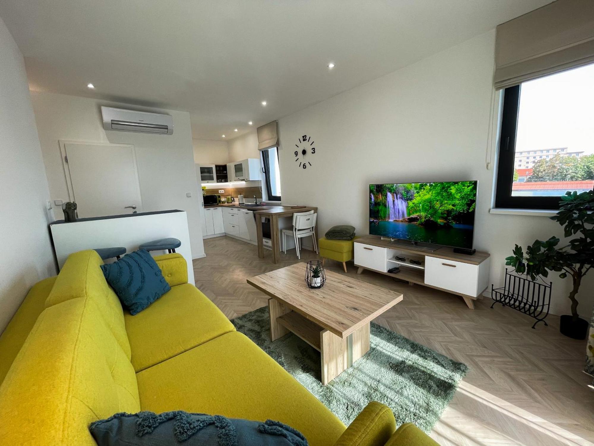 Luxury City Retreat With Terrace Koszyce Zewnętrze zdjęcie